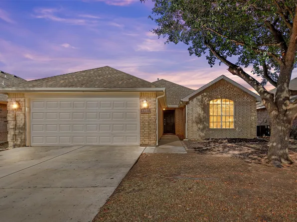 4407 Shady Elm Dr, Mansfield, TX 76063