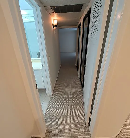 415 Montana Ave #203 — Photo 7