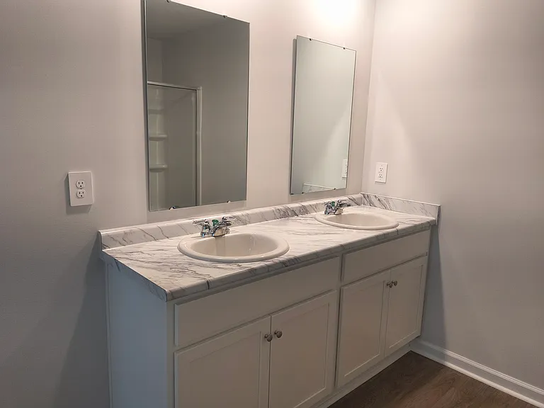 44 Autumns Wood Dr — Photo 12