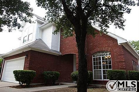 1st image of 925 Grasswood Dr