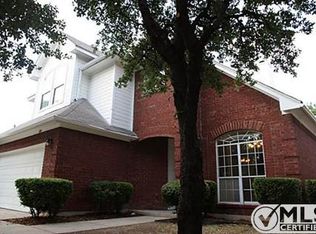 925 Grasswood Dr, Arlington, TX 76017