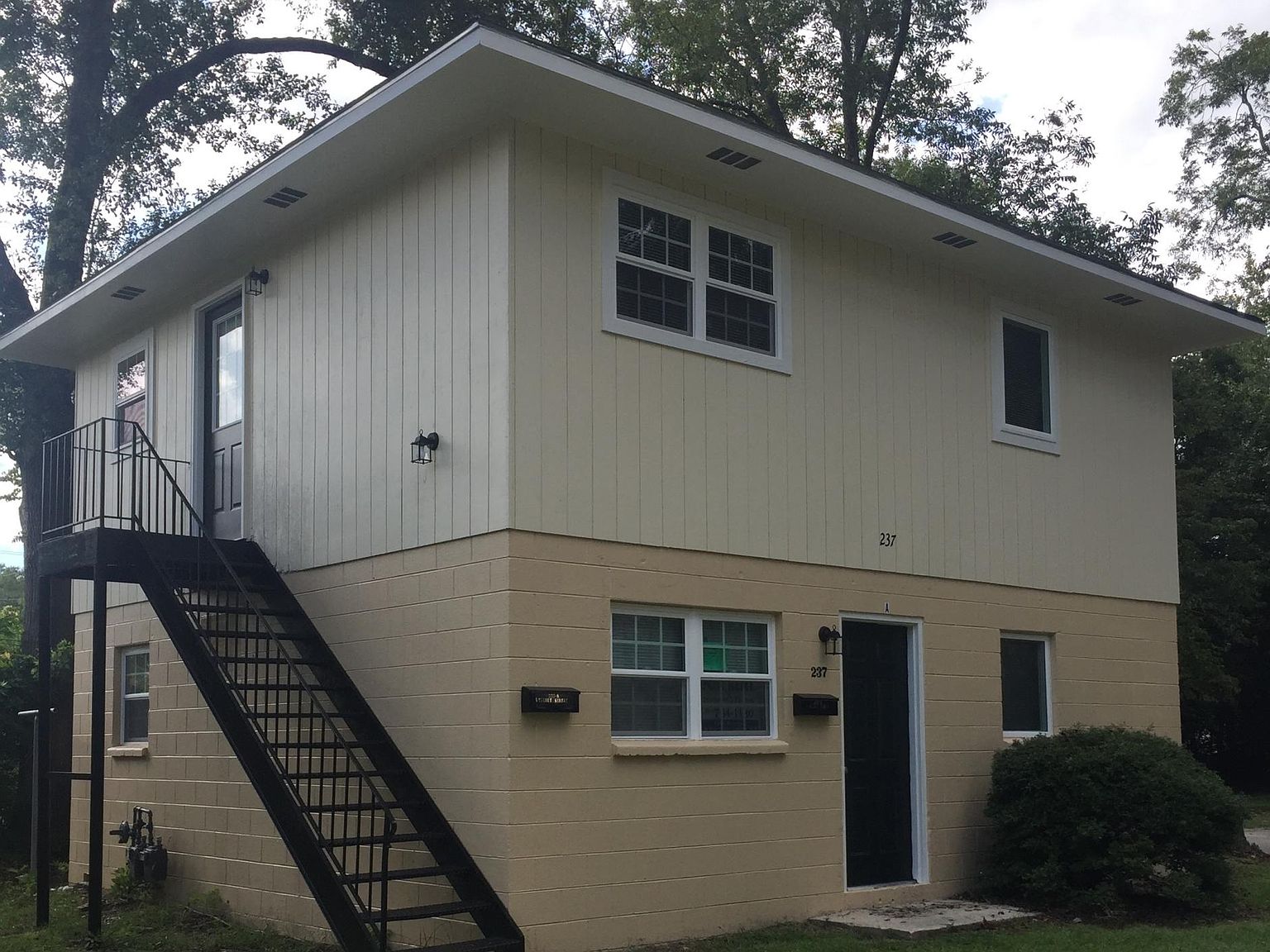 237 S Walnut St B, Statesboro, GA 30458 Zillow