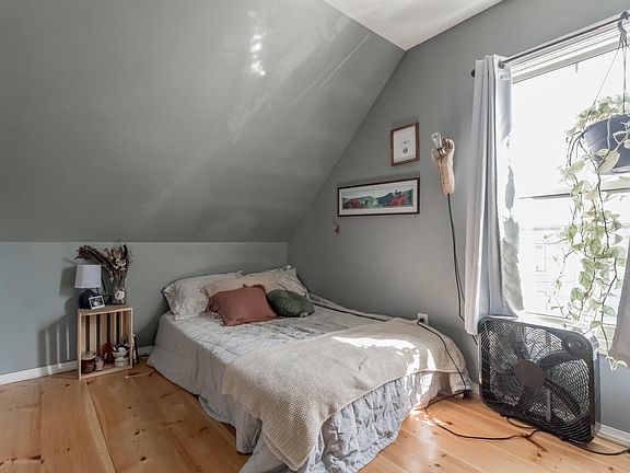 5th image of 42 Deering Ave #3