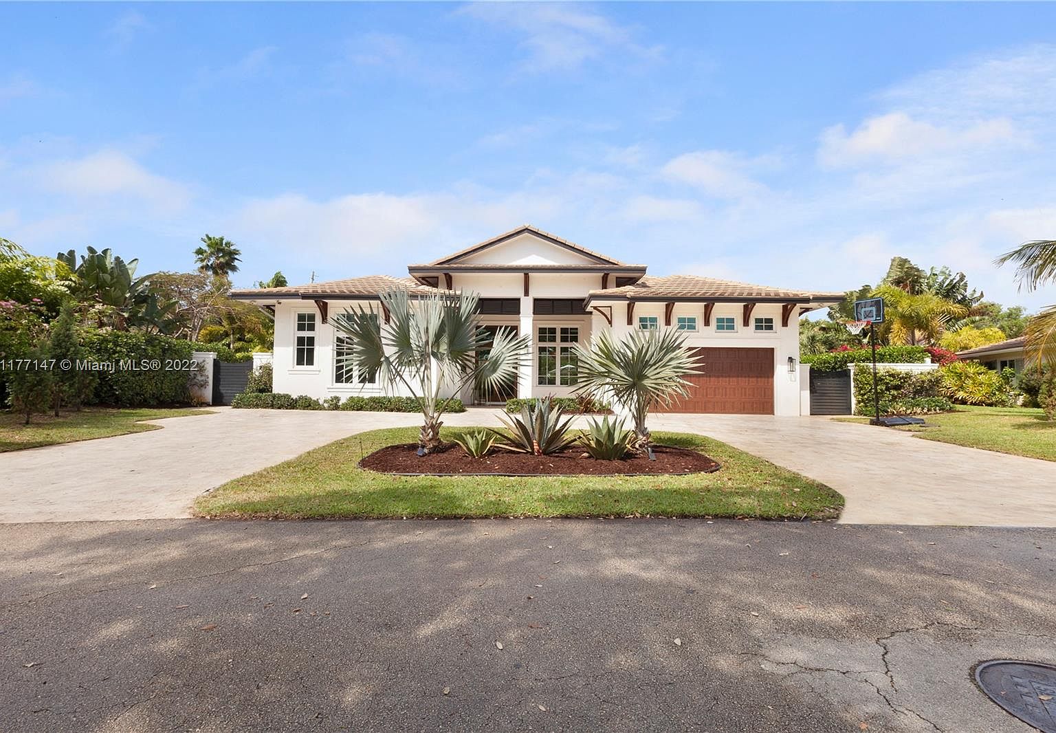 5111 NE 28th Ave, Lighthouse Pt, FL 33064 Zillow