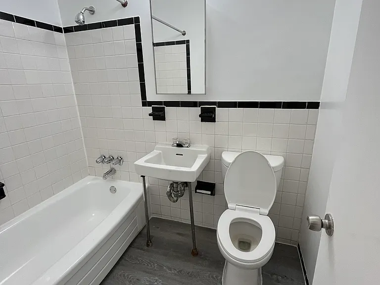 4738 Benning Rd SE #305 — Photo 3