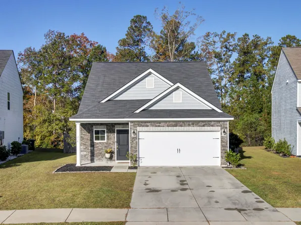 230 Daniels Creek Cir, Goose Creek, SC 29445
