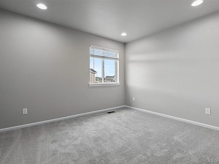 6676 N Argonne St — Photo 31