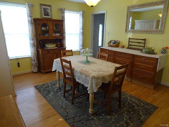 821 Kochenderfer Rd dining rm 2