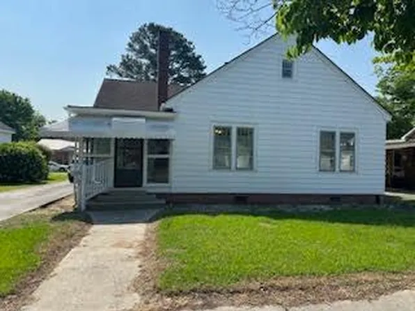 111 Marshall Ave, Williamston, NC 27892