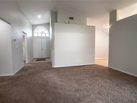 3rd image of 4608 Preston Woods Dr