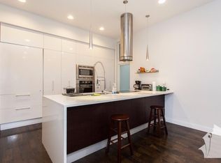 1718 W Le Moyne St #1A, Chicago, IL 60622