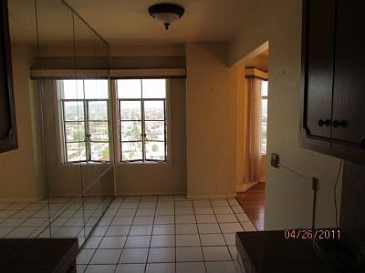 2nd image of 800 E Ocean Blvd Unit 1207