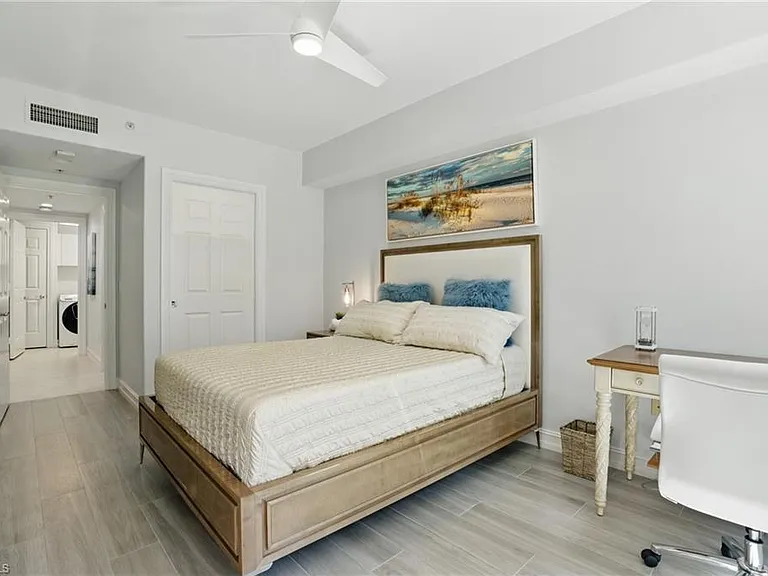 2728 Tiburon Blvd E #A-104 — Photo 19