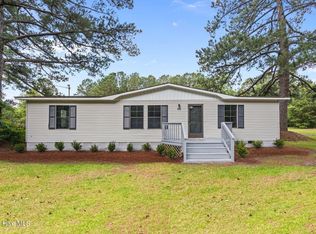 405 Country Acres Rd, Grifton, NC 28530