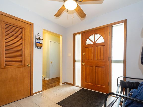 2nd image of 525 Poplar Ave