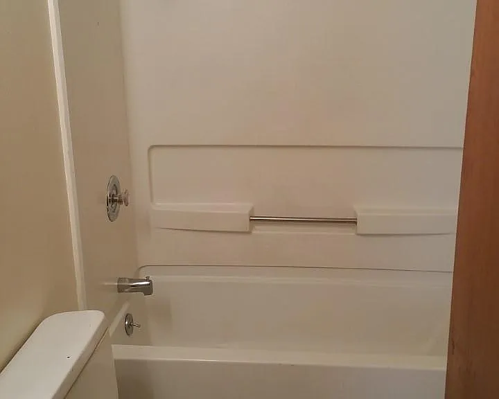 1228 Sun Valley Dr — Photo 5