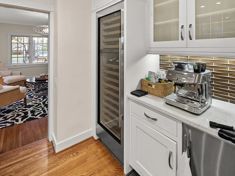 830 J Ave — Photo 19