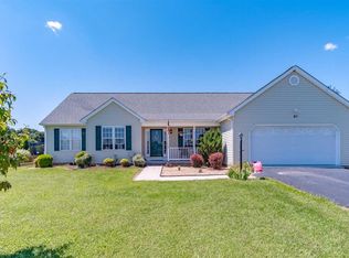 83 Bowmans Run Dr, Stuarts Draft, VA 24477