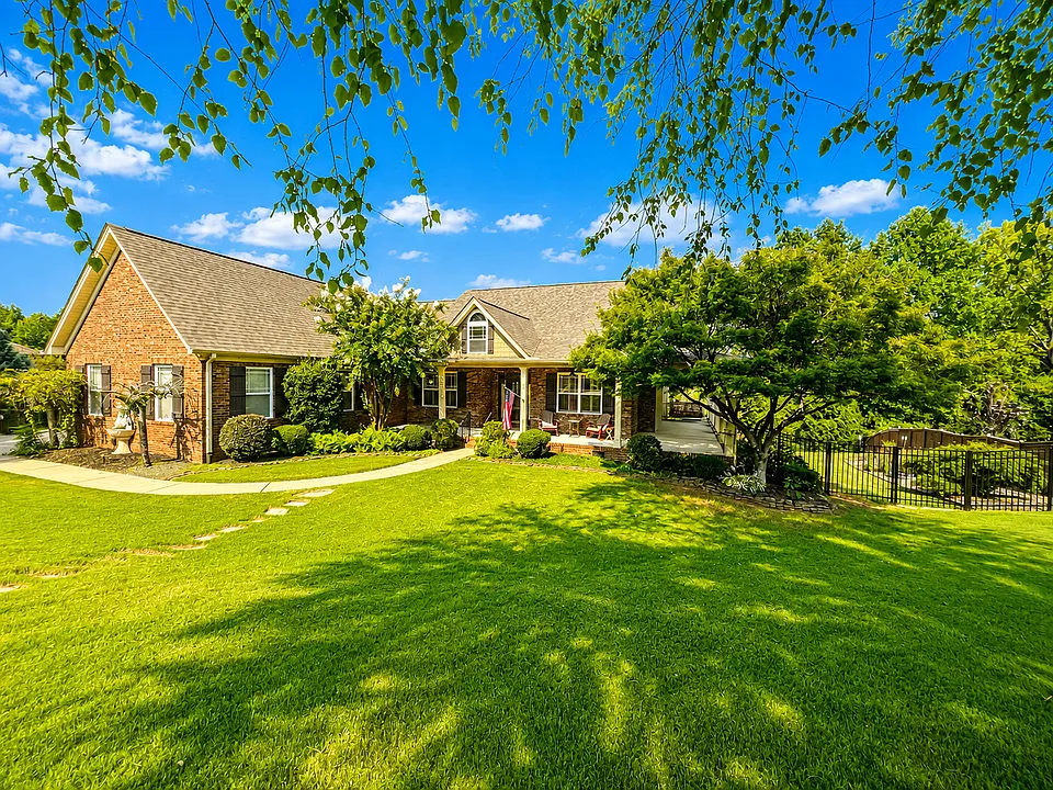 128 Fox Farm Way