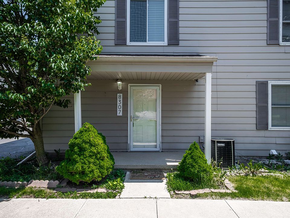 1st image of 8307 Camelot Ct