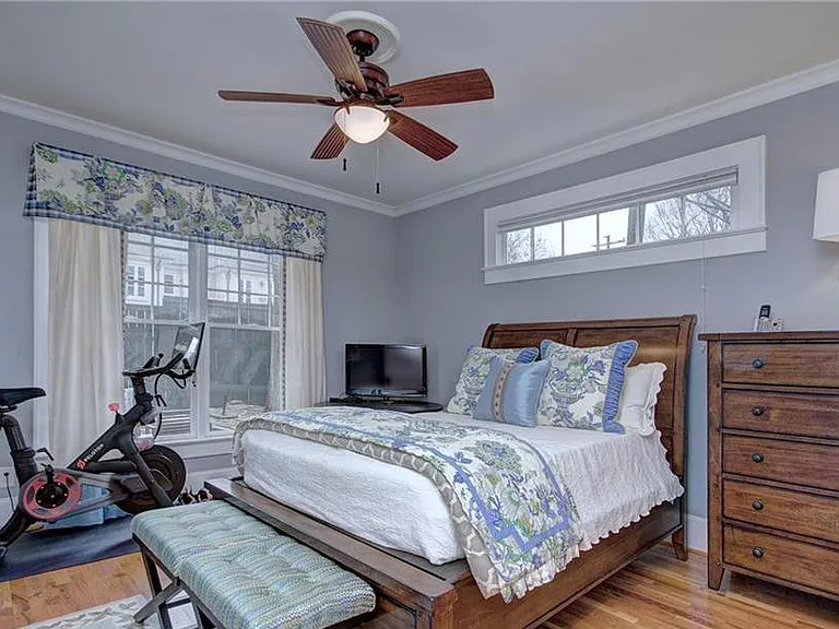 115 N Dotger Ave — Photo 5