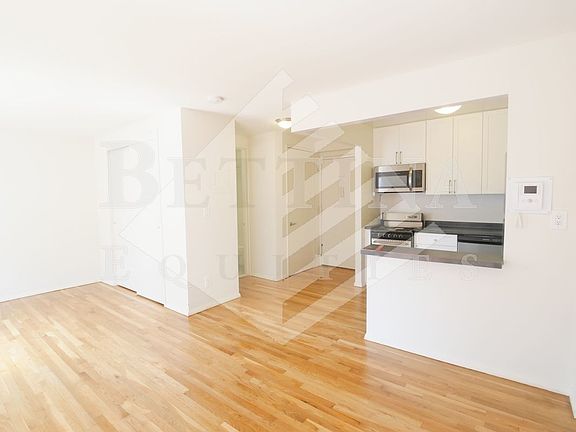 5th image of 241 E 86th St APT 11D