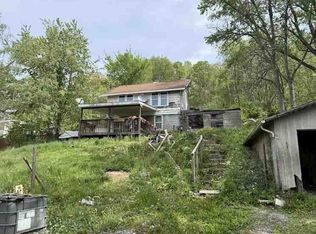 43 Booth Rd, Morgantown, WV 26501