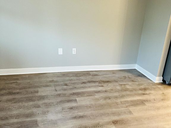 4th image of 5847 Nebraska Ave APT 4