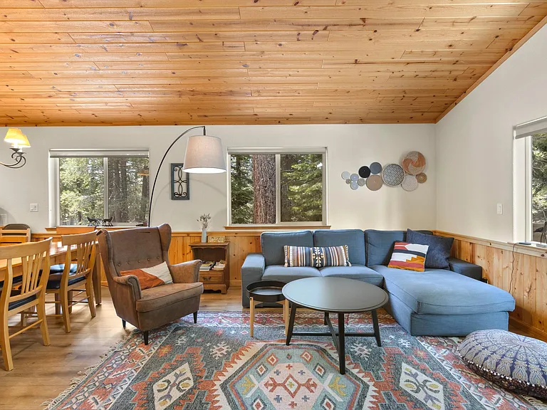 15400 Wolfgang Rd — Photo 16
