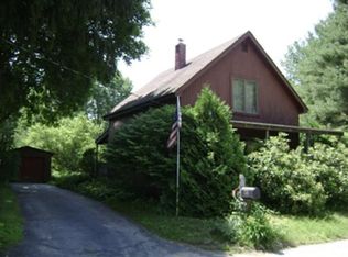40 Liberty St, Baldwinville, MA 01436