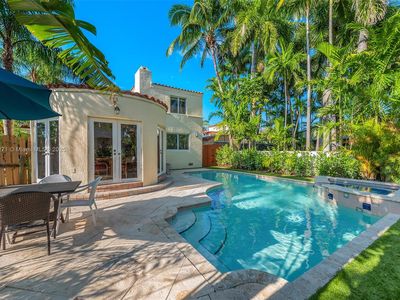 4951 Cherokee Ave, Miami Beach, FL, 33140