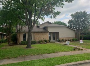 2022 Stein Way, Carrollton, TX 75007