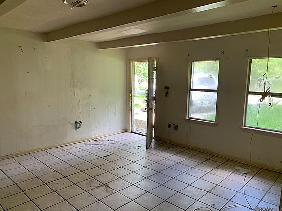 2nd image of 6134 Saint Gerard Ave