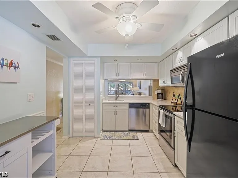 11921 Seabreeze Cove Ln #202 — Photo 25