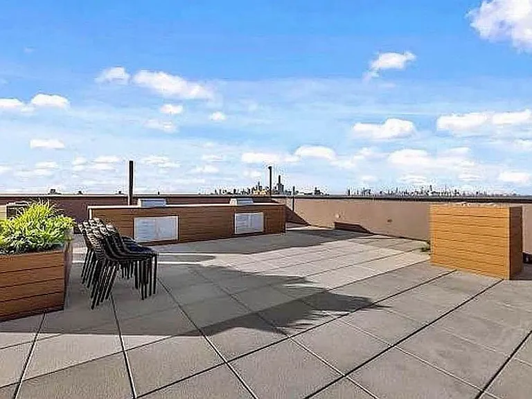 43 Columbia Pl #3C — Photo 9