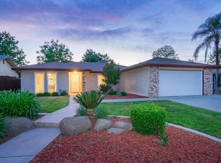 1597 N Hollywood Dr, Reedley, CA 93654