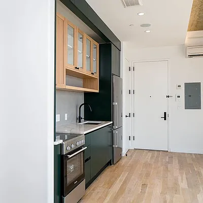 Rented by Nooklyn NYC LLC | media 4