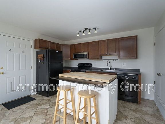 4th image of 2003 Terry St APT 109