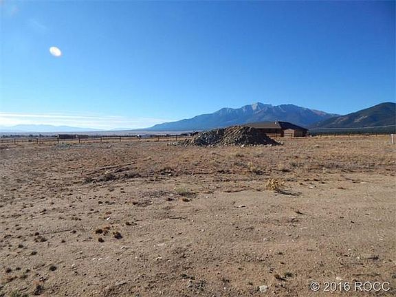3rd image of 30774 Trent Dr #A