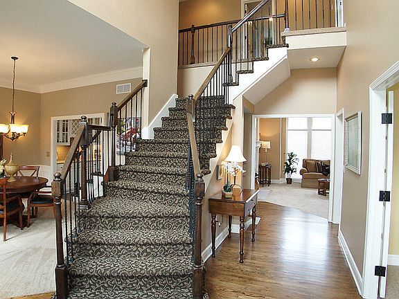 4th image of 14605 Grandview St