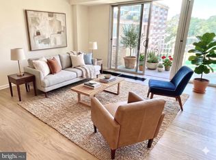 520 N St SW APT S522, Washington, DC 20024