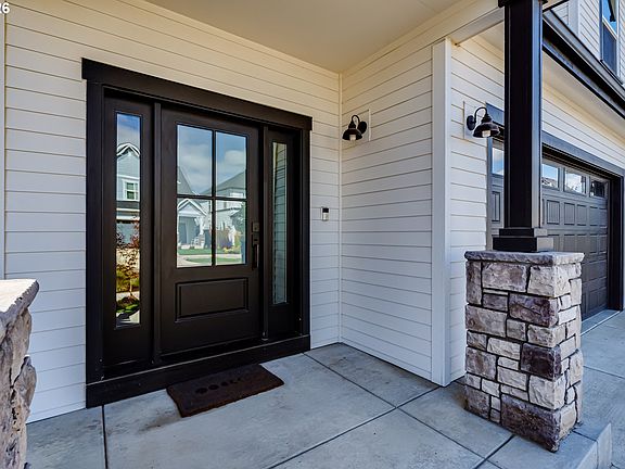 3rd image of 1532 Sand Trap Ln
