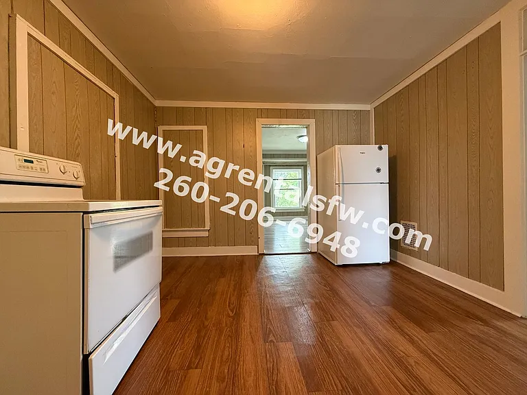 2919 S Harrison St — Photo 5