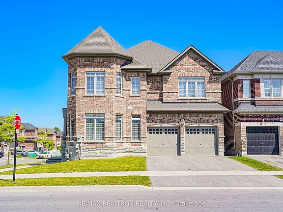 5th image of 2431 Hibiscus Dr