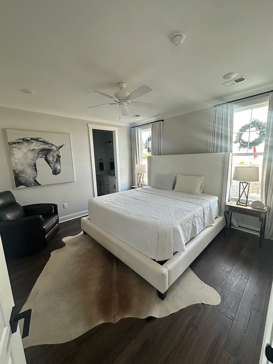 Building Photo - 700 Turkey Oak Cv