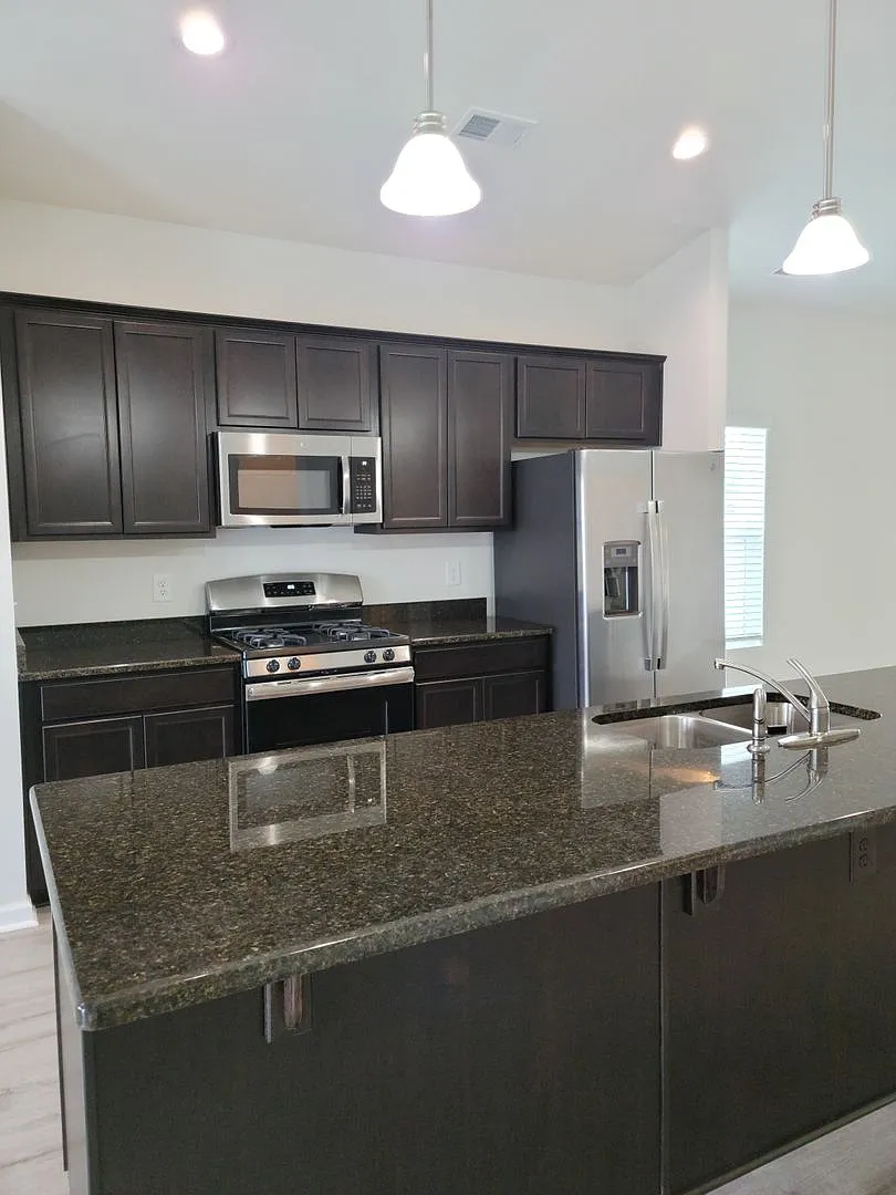 3 Bedroom Long Term Rental - Conway, SC — Photo 4