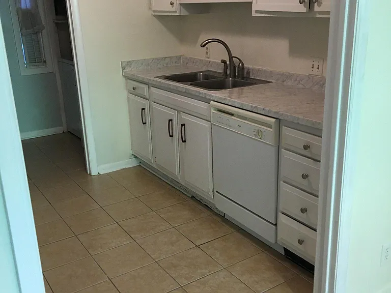 3088 Colony Rd #D — Photo 3