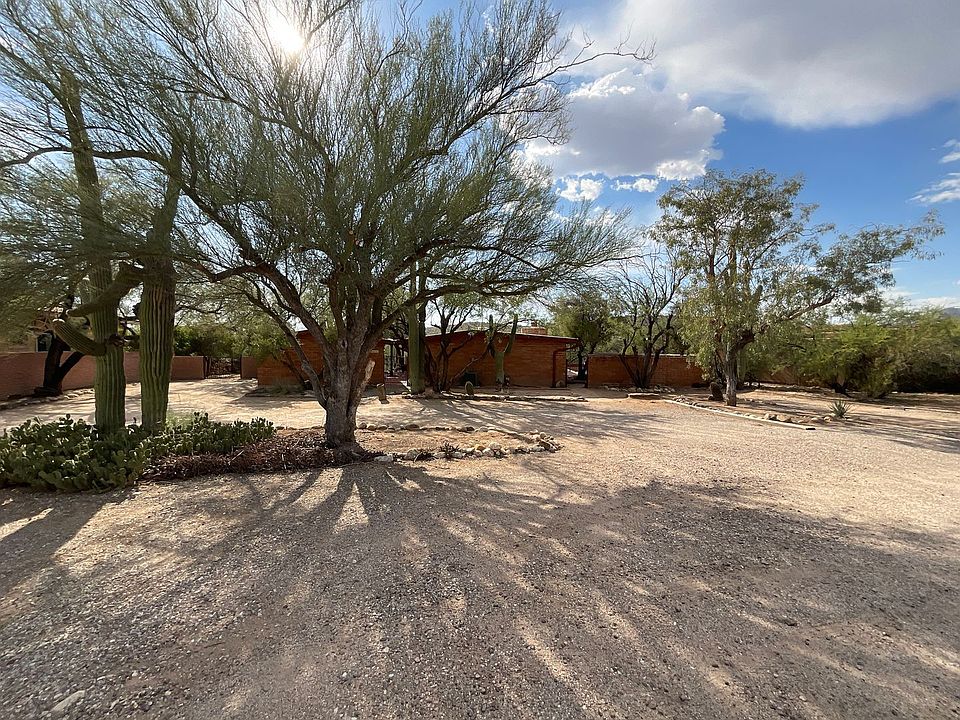 1st image of 4441 N Palisade Dr