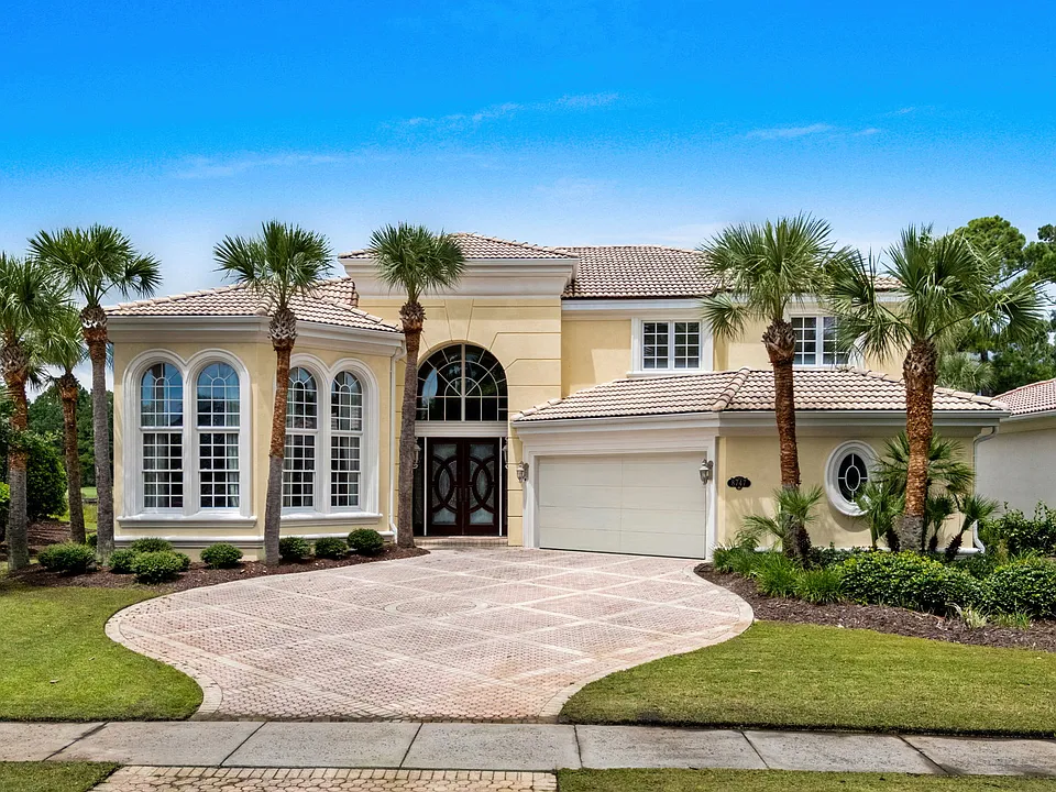 8747 Monaco Cir