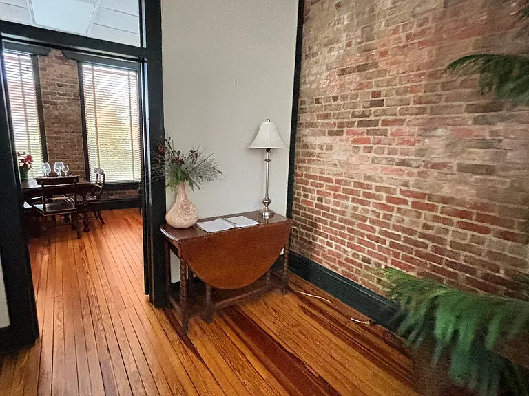 214 E Broad St #B — Photo 41